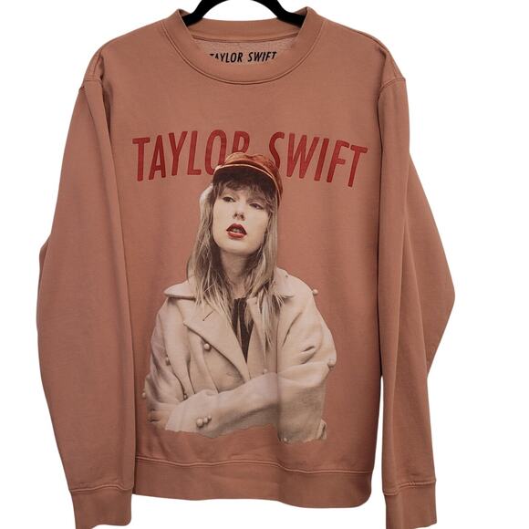 Taylor Swift Red Photo II Crewneck You Look Like Bad News Size L Official Merch - Picture 1 of 10
